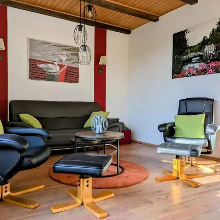 Haus Jane Holiday home *